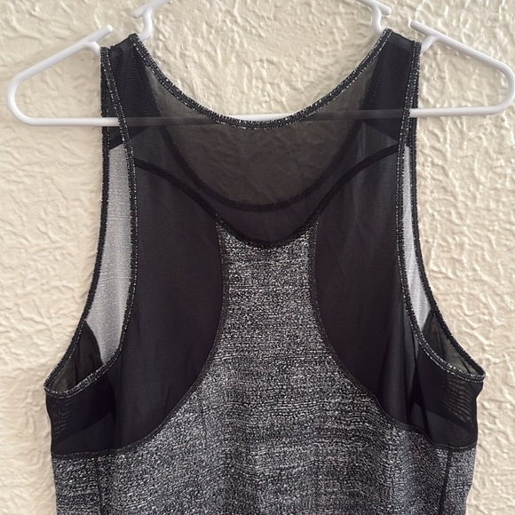 Lululemon Sculpt Tank II - Picture 5 of 9